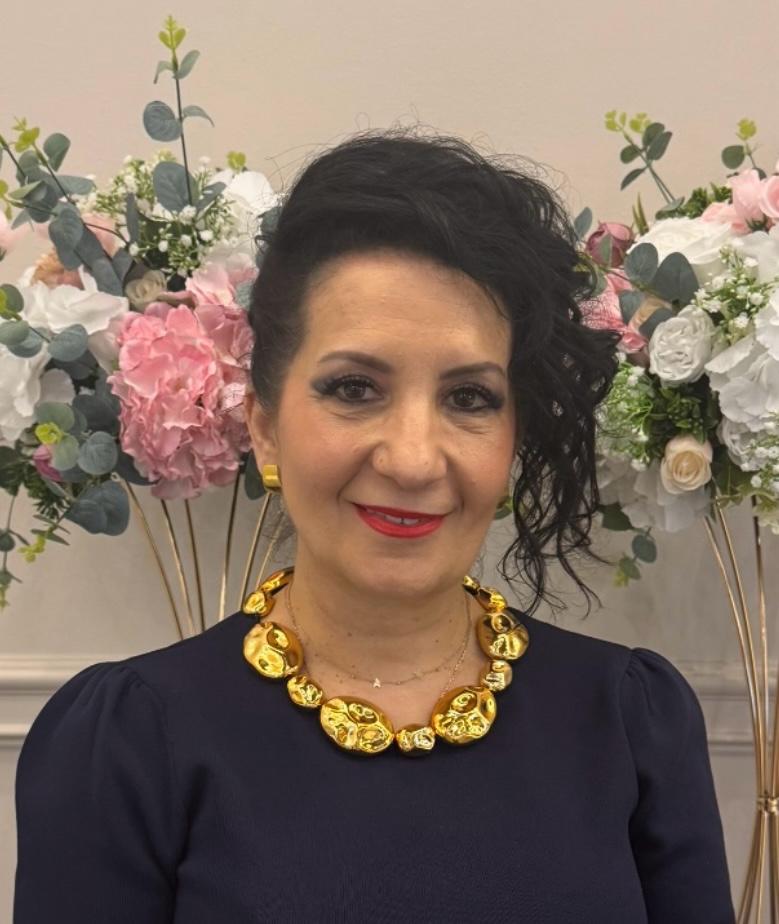 Dr. Alina Murgu